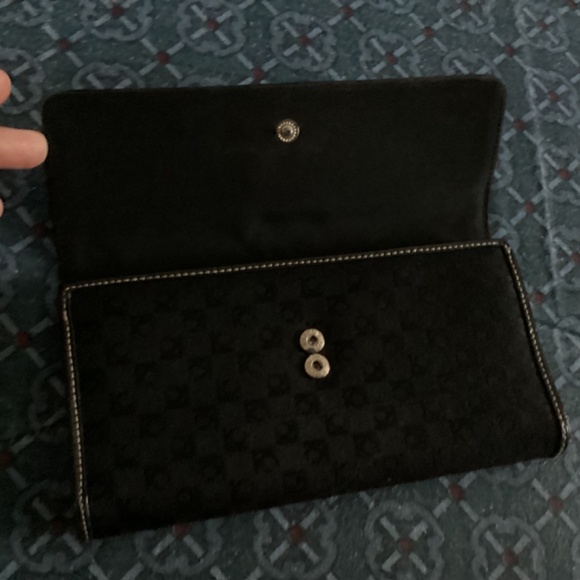 Liz Claiborne Black Wallet - Picture 5 of 7